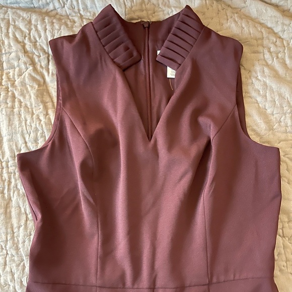 White House Black Market Burgundy Pleated Collar Jumpsuit Sz 8 Holidays Dressy - Picture 3 of 16